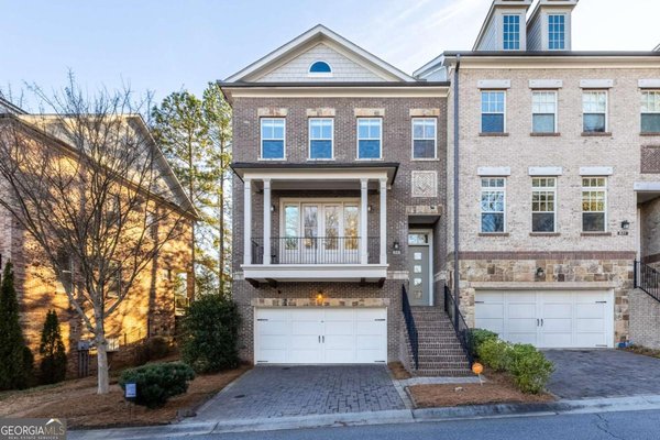 823 Canterbury Overlook Atlanta