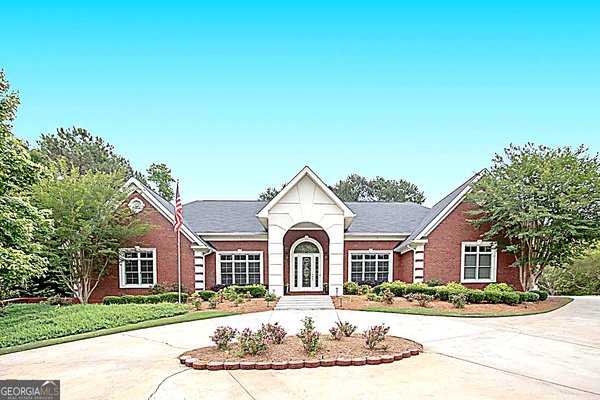 175 Mcelwaney Way Fayetteville
