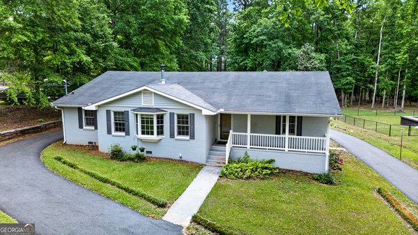 608 Waterview Drive Lagrange