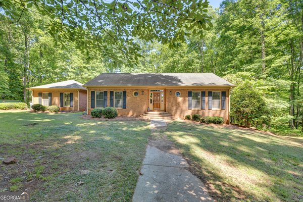 370 River Cove Road, Social Circle