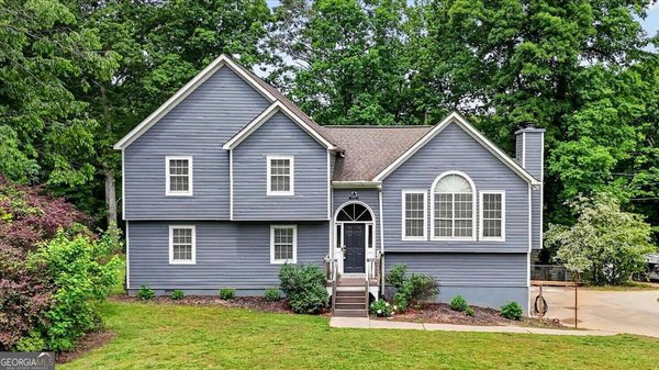 980 Woodvalley Drive, Canton