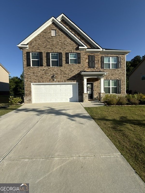639 Blue Juniper Circle Loganville