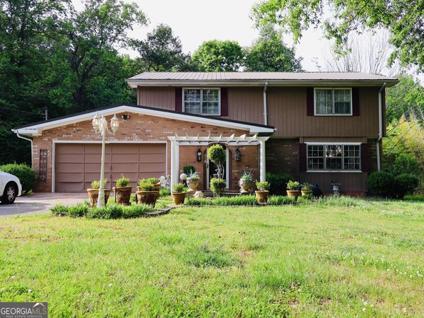 1900 Mountain Brook Drive Dalton