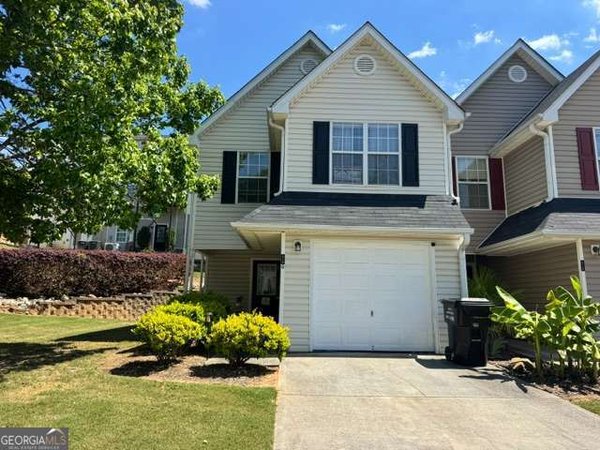 6730 Gallant Court Mableton