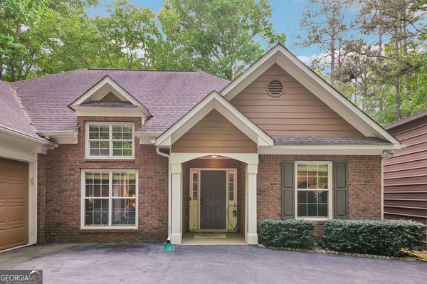 105 Flowers Drive, Covington