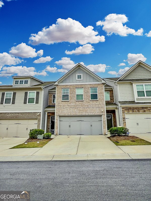 7622 Avalon Boulevard, Fairburn