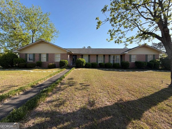 1508 Perryman Drive, Vidalia