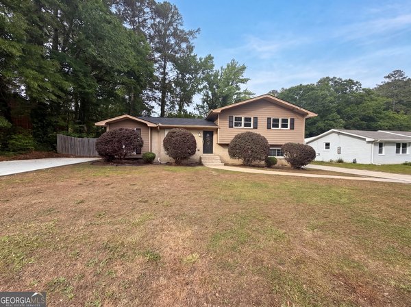 6330 Tahoe Drive South Fulton