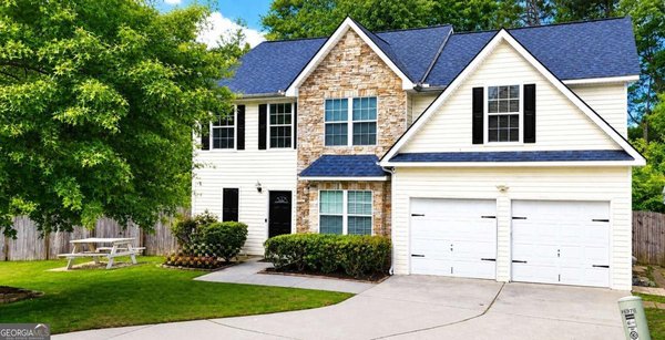 6978 Foxmoor Way, Douglasville
