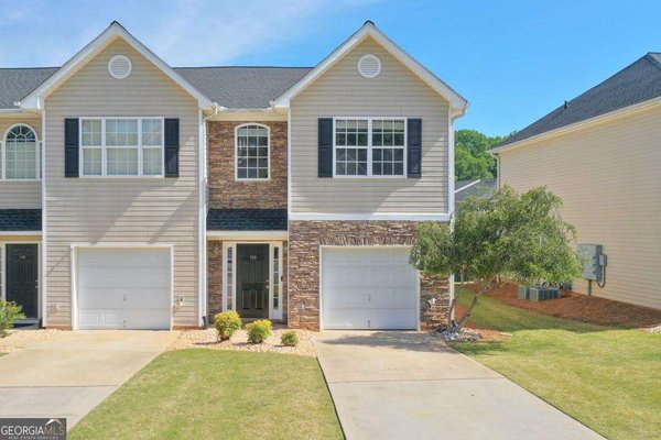 128 Creekwood Drive, Woodstock