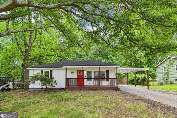 5751 Lisa Lane Austell