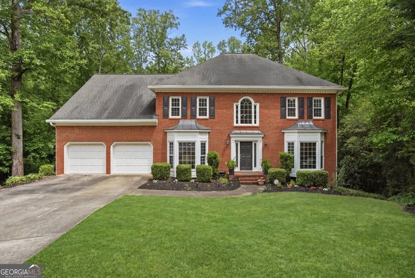 280 Flowing Spring Trail Roswell