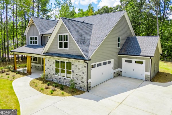 6841 Phillips Mill Road, Douglasville