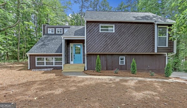 1882 Winding Creek Lane Marietta