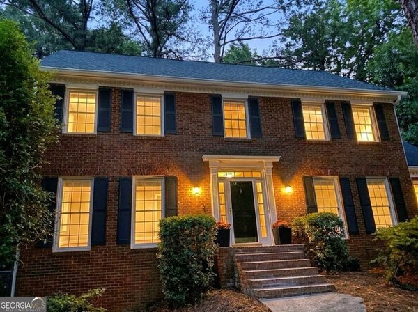 153 Lakeside Drive, Kennesaw