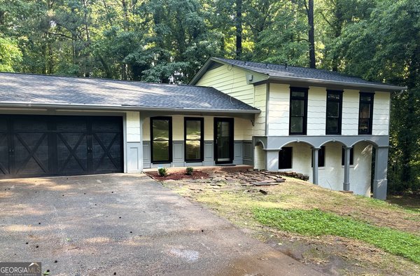 5531 Four Winds Drive Lilburn