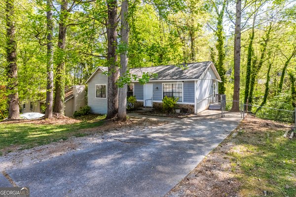 5350 Nathan Drive, Lilburn