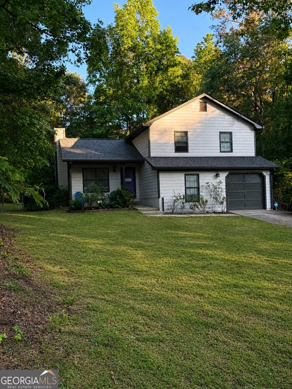 1001 Forest Park Lane, Suwanee