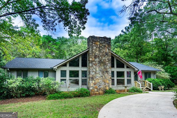 4004 White Oak Lane Lagrange