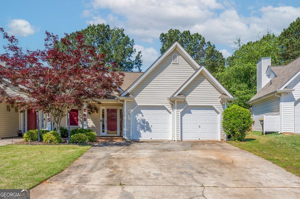 205 Courtyard Lane Newnan