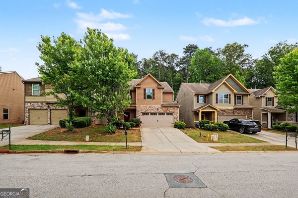 2780 Lakeview Walk, Decatur