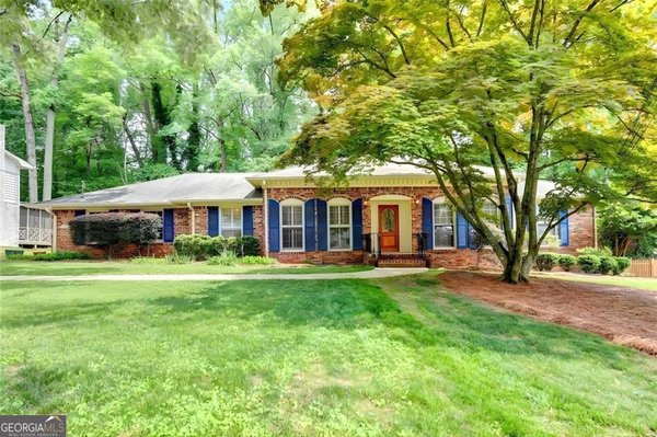 1571 Rochelle Court, Atlanta