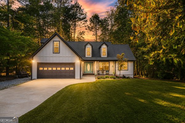 1419 Rainbow Circle, Griffin