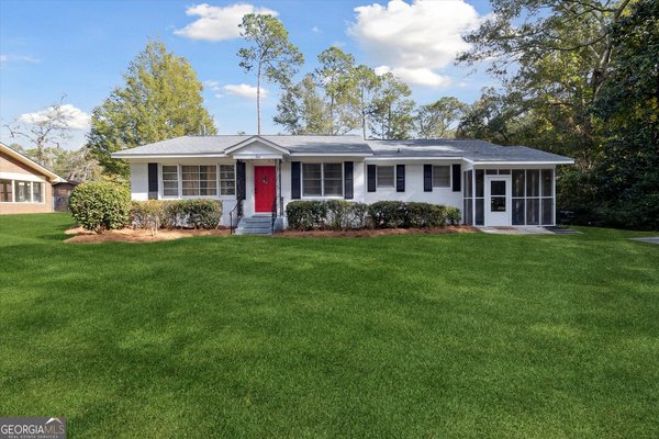 706 Main Street Statesboro