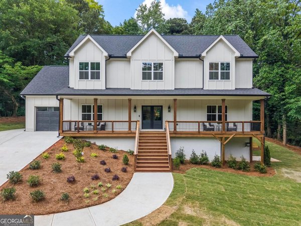 300 Nottingham Drive, Woodstock