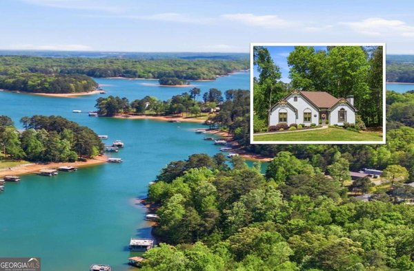 2815 Lake Court, Cumming