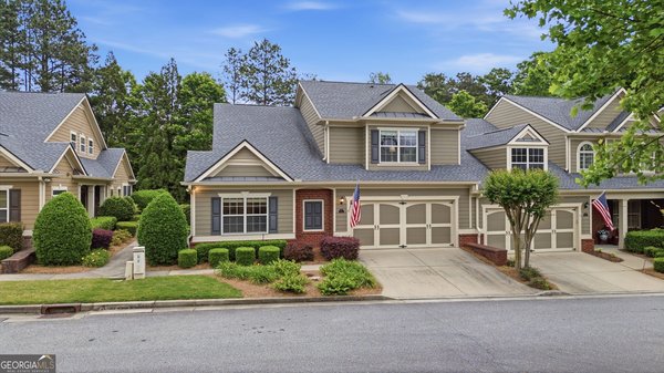 1945 Brannon Commons Circle, Cumming