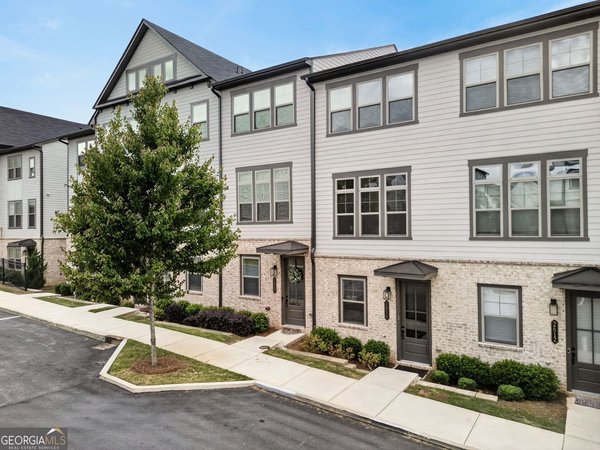 2616 Caruso Way, Atlanta