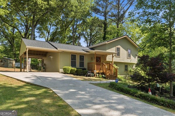 1850 Branch View Drive, Marietta