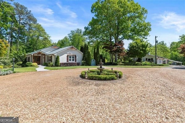 155 Crowe Road, Alpharetta