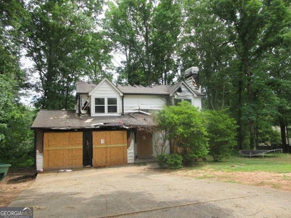 5333 Greenhedge Trail, Stone Mountain