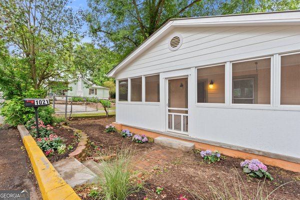 1021 Waddell Street, Athens