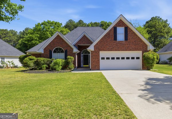 2820 Meadow Gate Way, Loganville