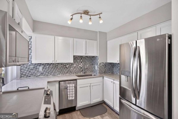 2479 Peachtree Road, Atlanta