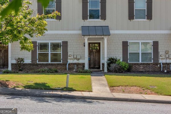 251 Oconee River Circle, Athens