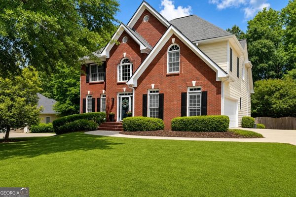 1116 Maple Creek Ridge Loganville