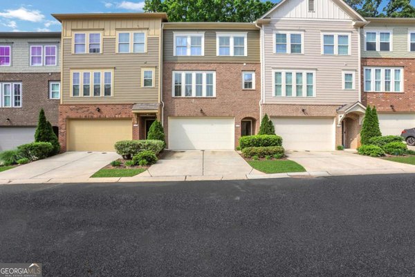 1300 Hopkins Drive, Decatur
