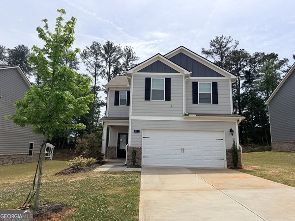 221 Limestone Circle, Conyers