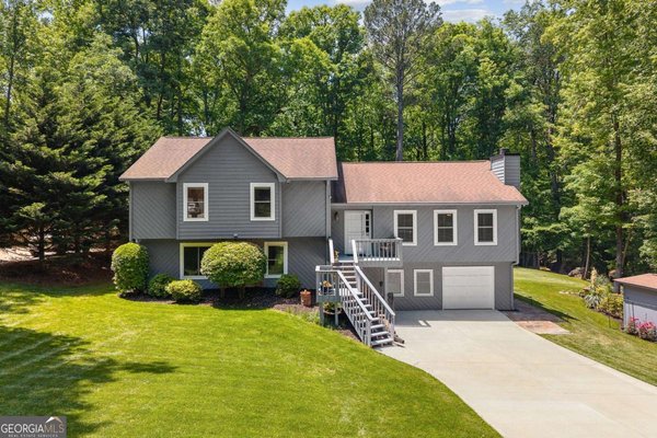 2974 Caldwell Circle Suwanee