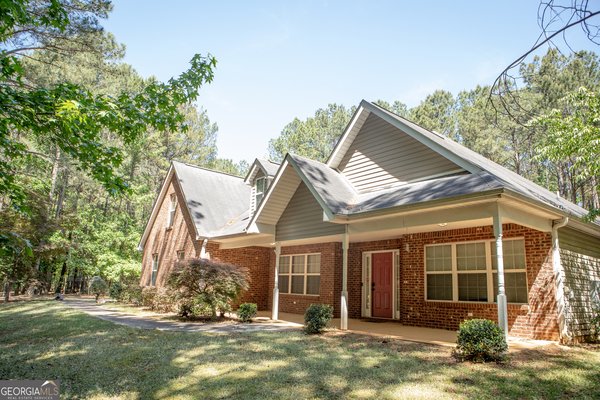 120 Mill Pond Court, Milner