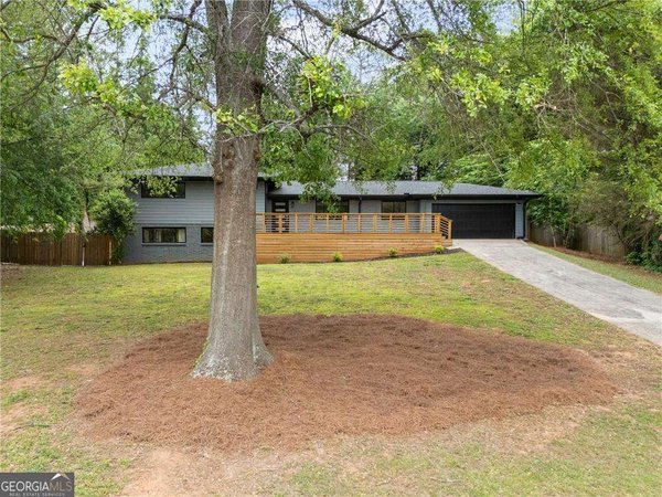 1120 Taliwa Trail, Marietta