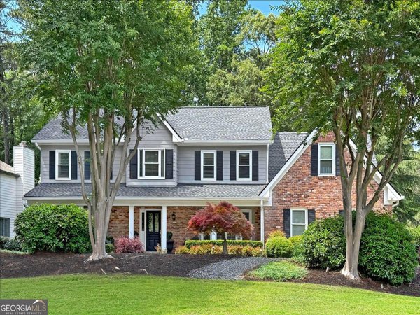 10220 Carleigh Lane Roswell