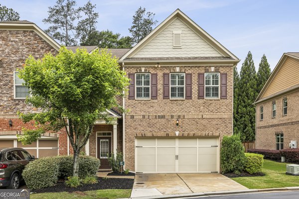 127 Barkley Lane, Sandy Springs