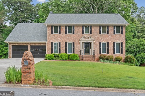 1090 Kelvington Way, Lilburn