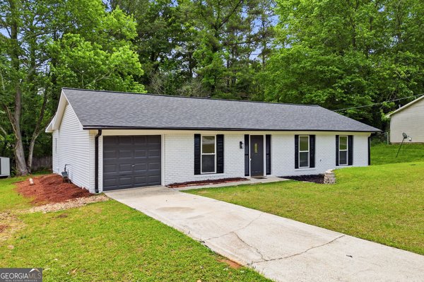 1808 Singer Way, Lithonia