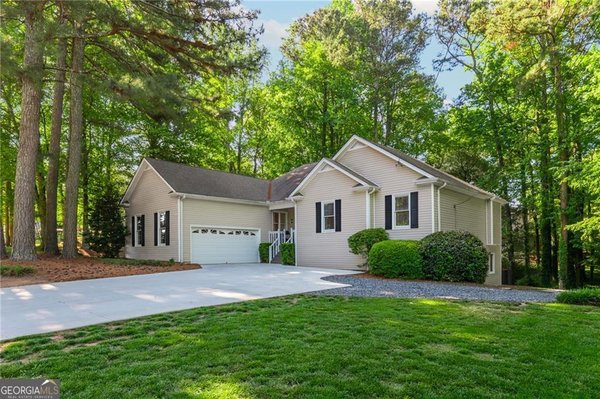 6011 Crabapple Way Powder Springs